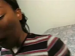 Čierna dievča chlpatý