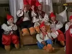 Snehulienka a sedem trpaslíkov