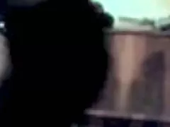Amatérske dievča masturbuje na webcam