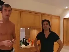 Chlpaté dievča 437